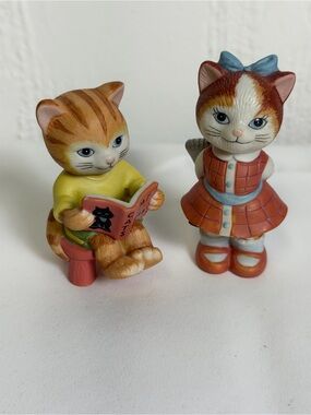 Bronson Collection Ceramic Cat Figurine Duo - vintage